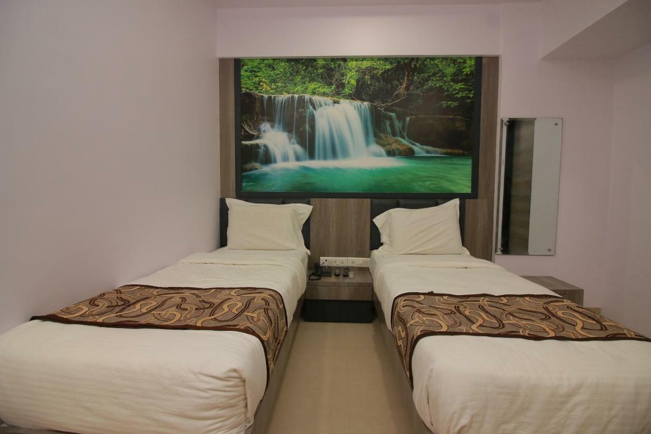 Hotel Apex Navi Mumbai Exterior foto