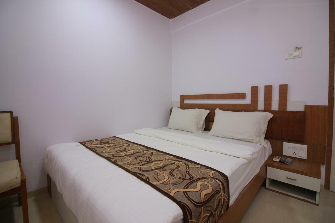 Hotel Apex Navi Mumbai Exterior foto