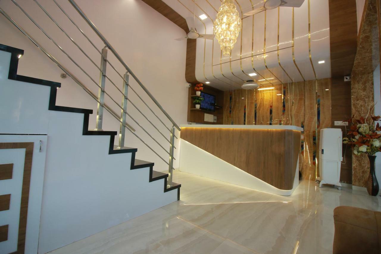 Hotel Apex Navi Mumbai Exterior foto